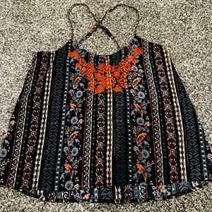 Hollister XS Tank Adjustable Spaghetti straps cross in back Excellent condition